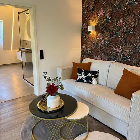 Pro Elia Maisonette شقة