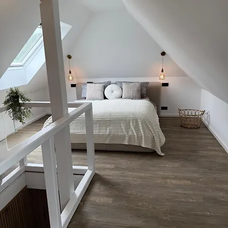 Pro Elia Maisonette Apartamento *